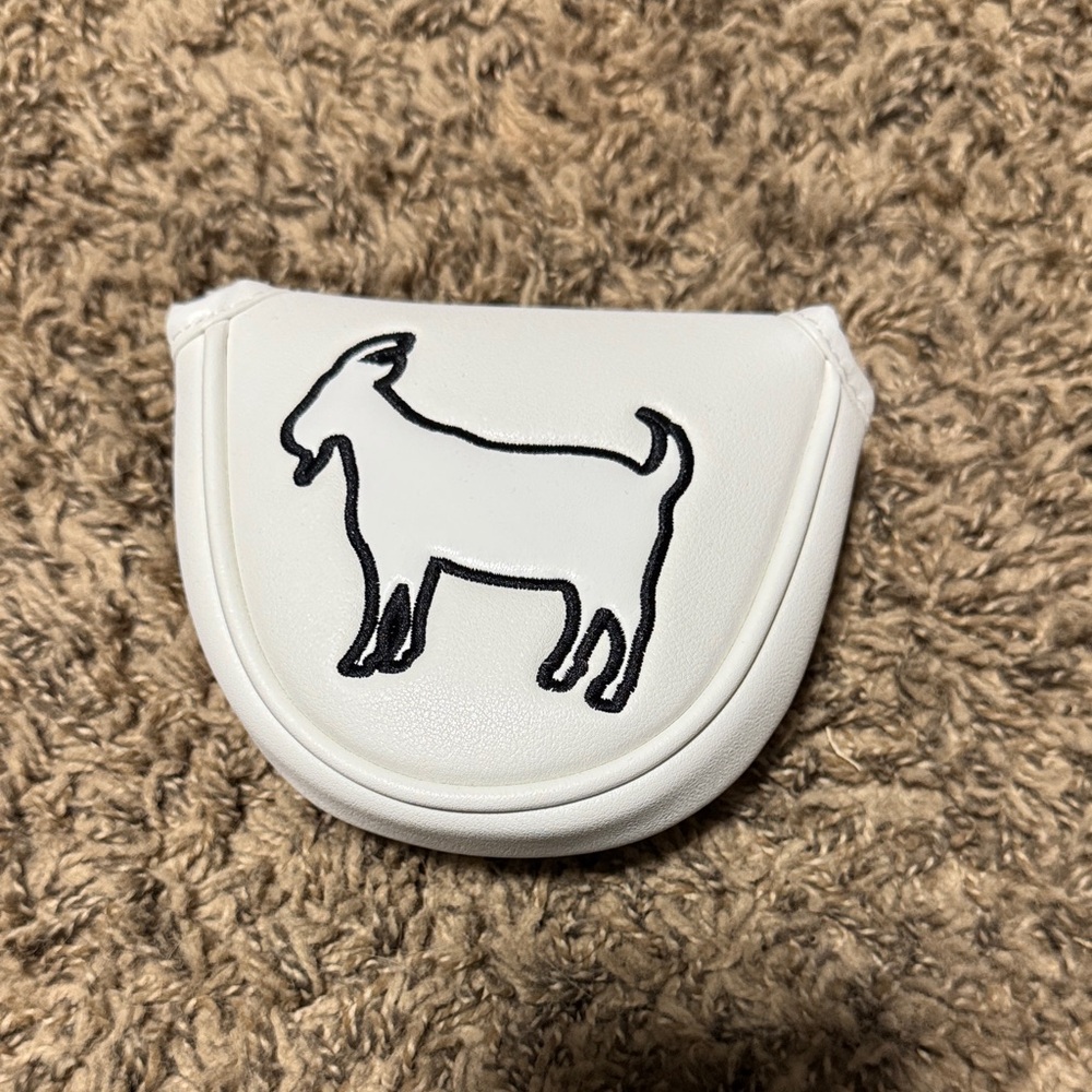 Goated Golf White and Black mallet putter cover